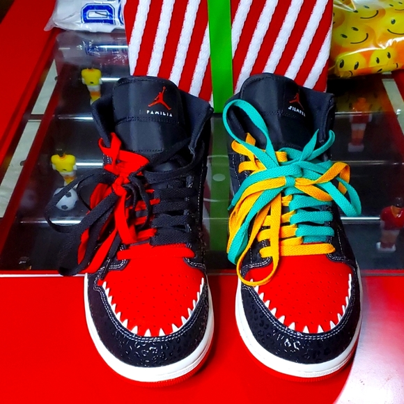 Jordan 1 (retro) - Picture 1 of 8